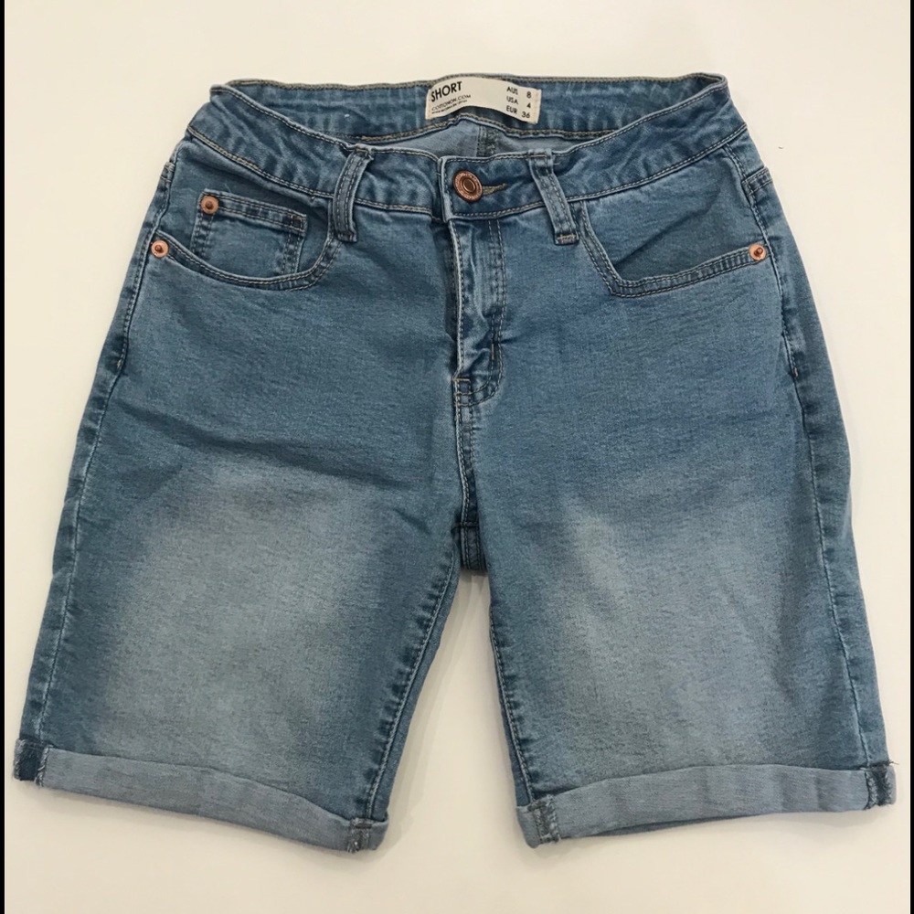 😁Knee-length Light Wash Shorts